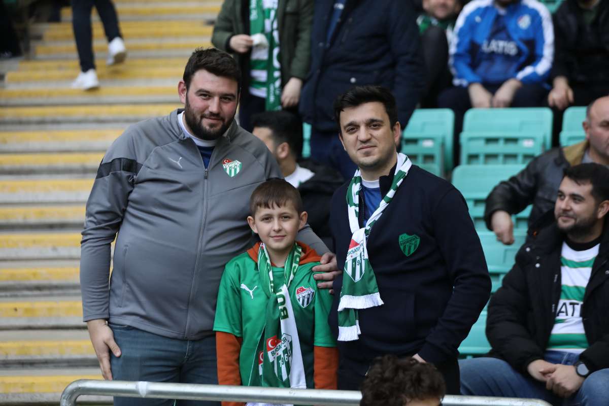 (FOTO GALERİ) Bursaspor-Silifke Belediyespor Taraftar Fotoğrafları