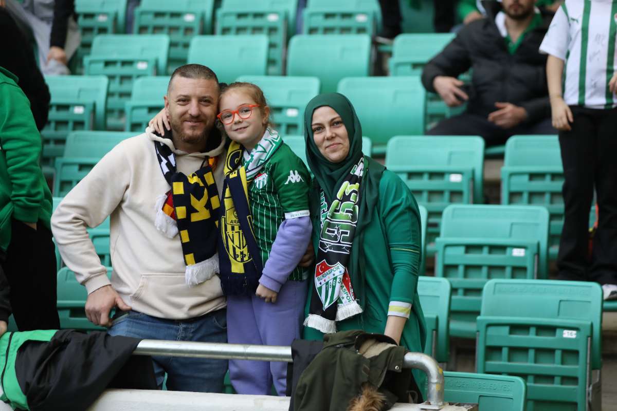 (FOTO GALERİ) Bursaspor-Silifke Belediyespor Taraftar Fotoğrafları