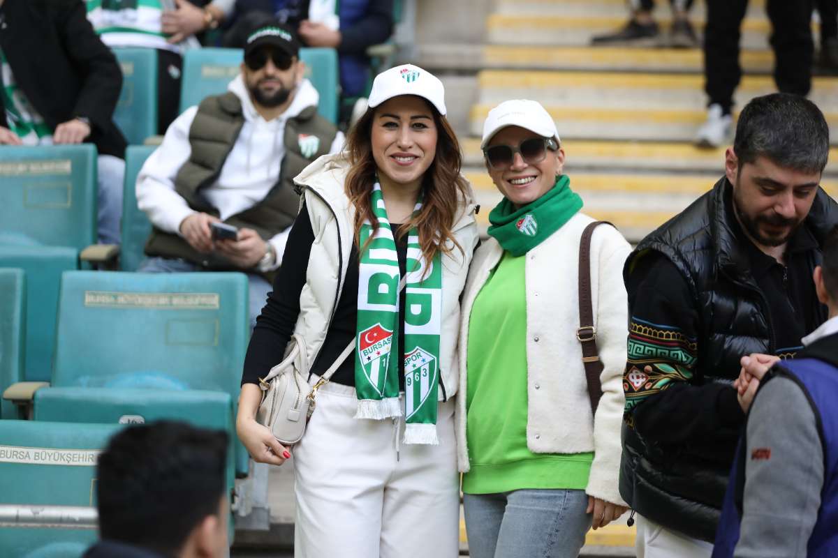 (FOTO GALERİ) Bursaspor-Silifke Belediyespor Taraftar Fotoğrafları