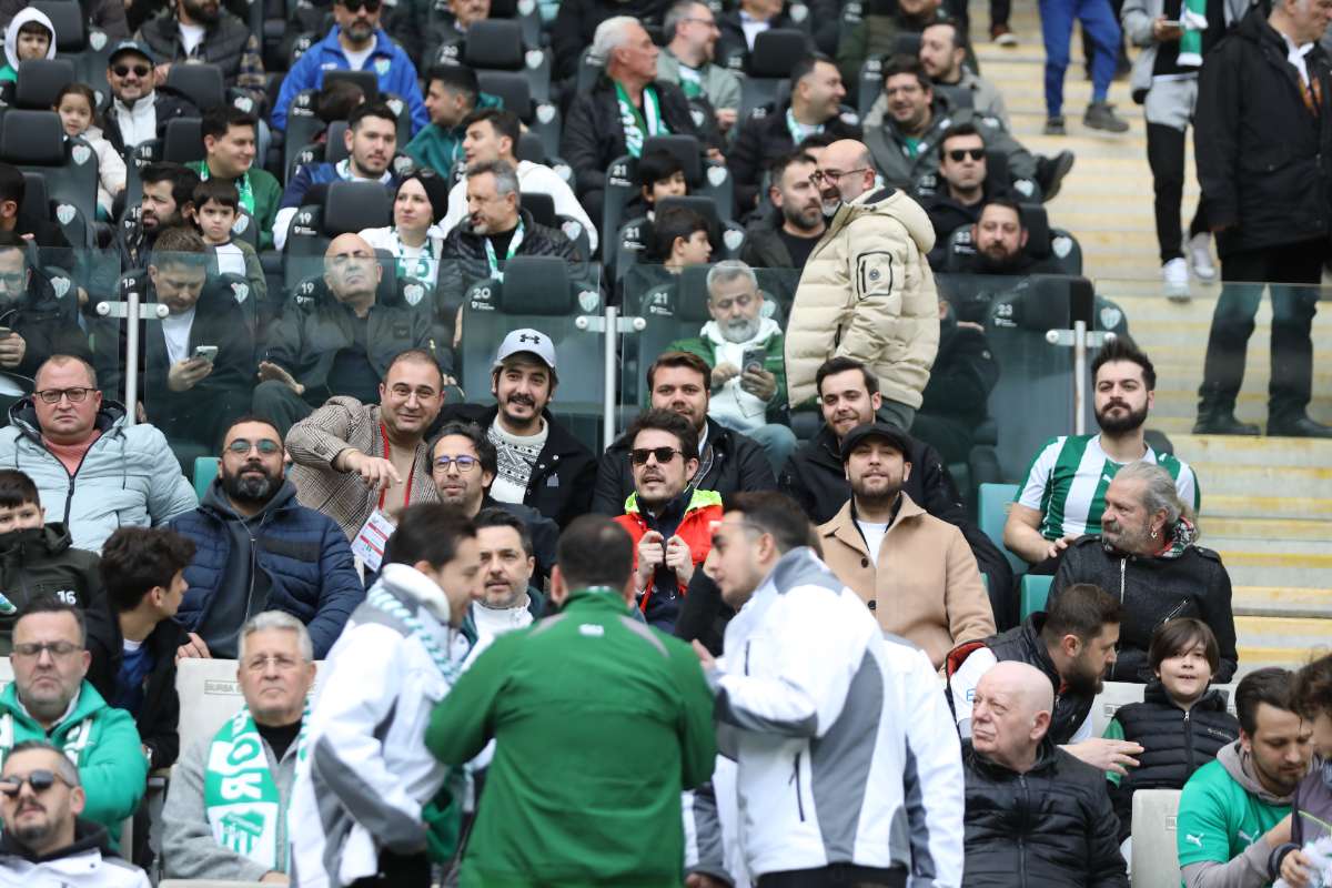(FOTO GALERİ) Bursaspor-Silifke Belediyespor Taraftar Fotoğrafları