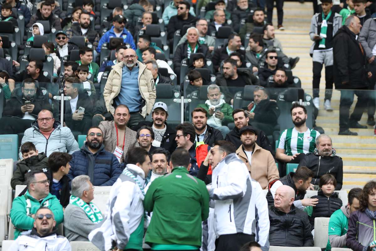 (FOTO GALERİ) Bursaspor-Silifke Belediyespor Taraftar Fotoğrafları