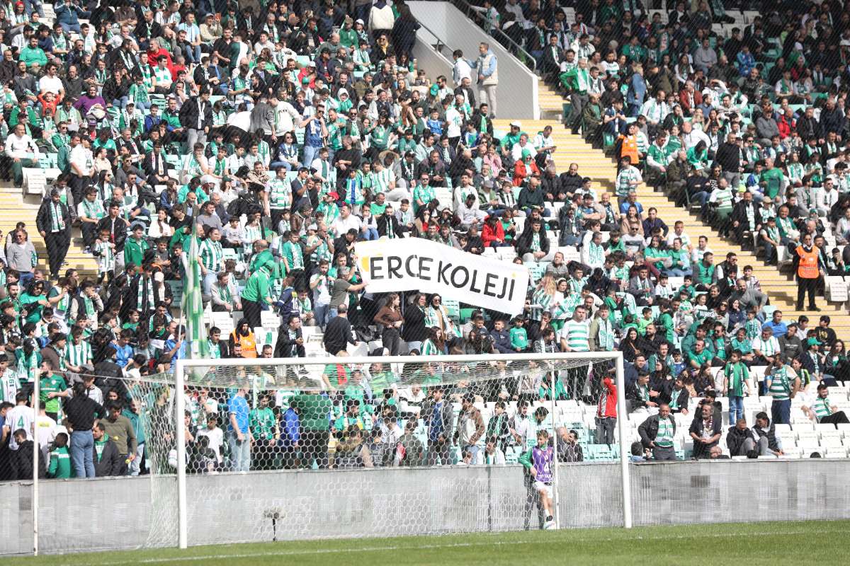 (FOTO GALERİ) Bursaspor-Silifke Belediyespor Taraftar Fotoğrafları