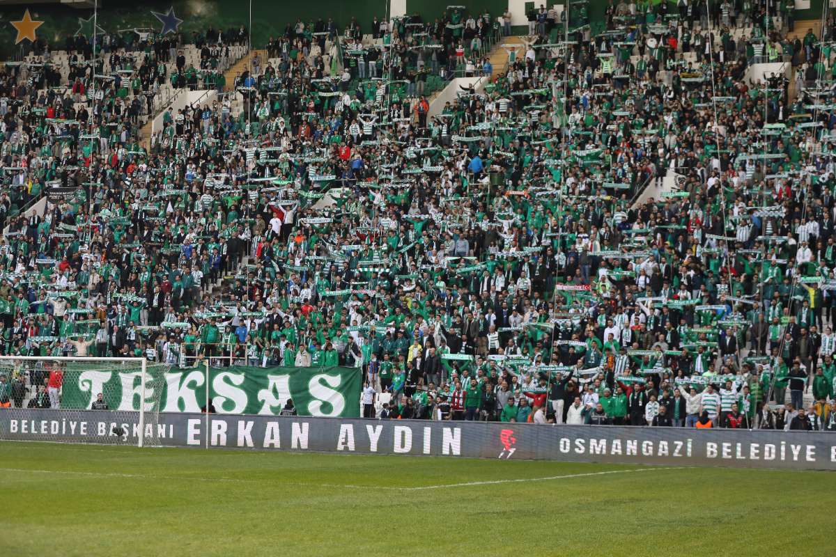 (FOTO GALERİ) Bursaspor-Silifke Belediyespor Taraftar Fotoğrafları