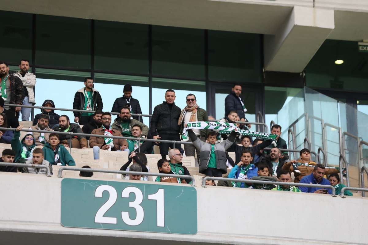 (FOTO GALERİ) Bursaspor-Silifke Belediyespor Taraftar Fotoğrafları