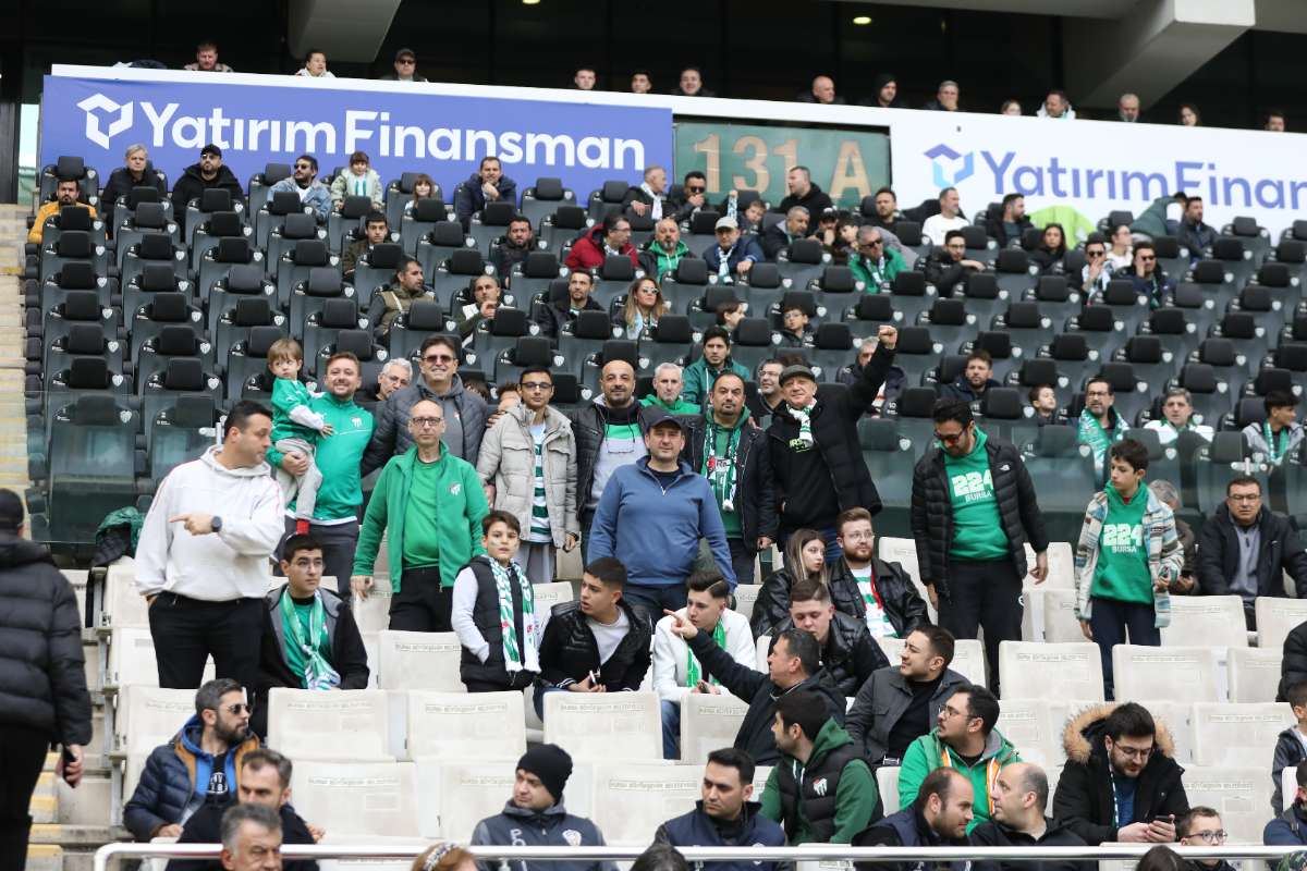 (FOTO GALERİ) Bursaspor-Silifke Belediyespor Taraftar Fotoğrafları