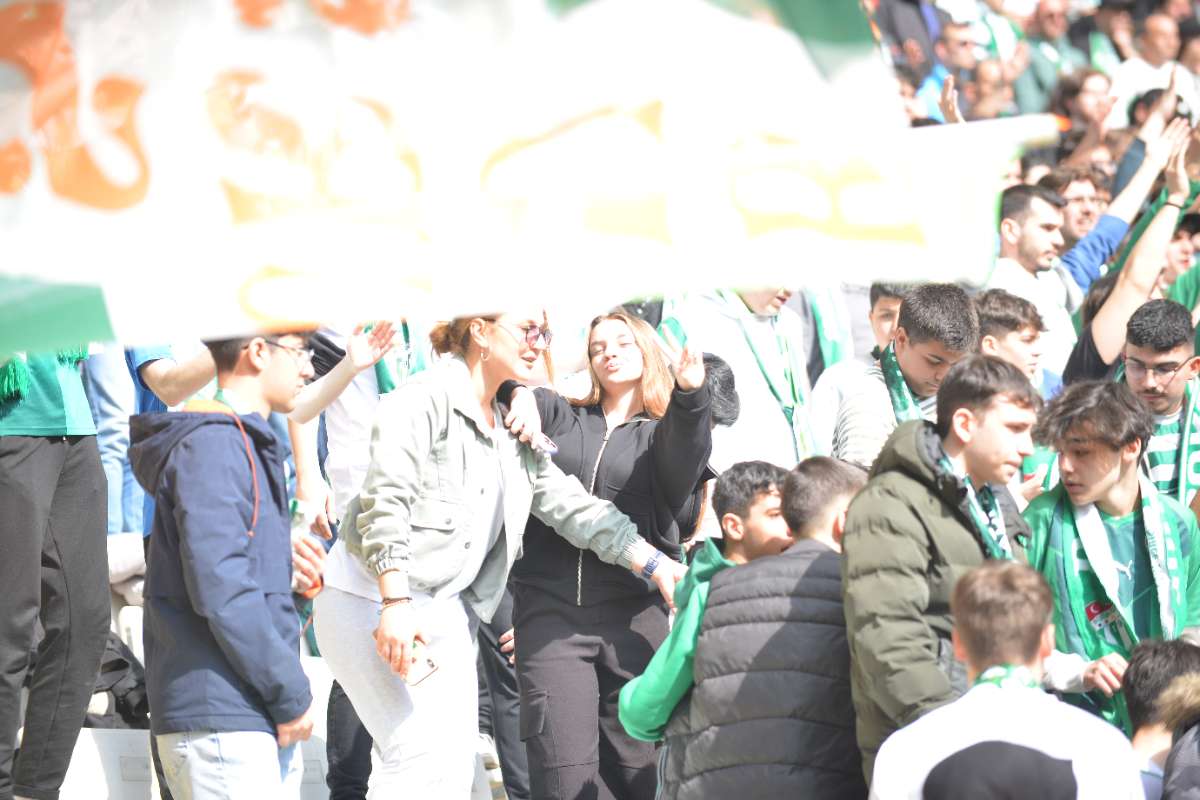 (FOTO GALERİ) Bursaspor-Silifke Belediyespor Taraftar Fotoğrafları -2
