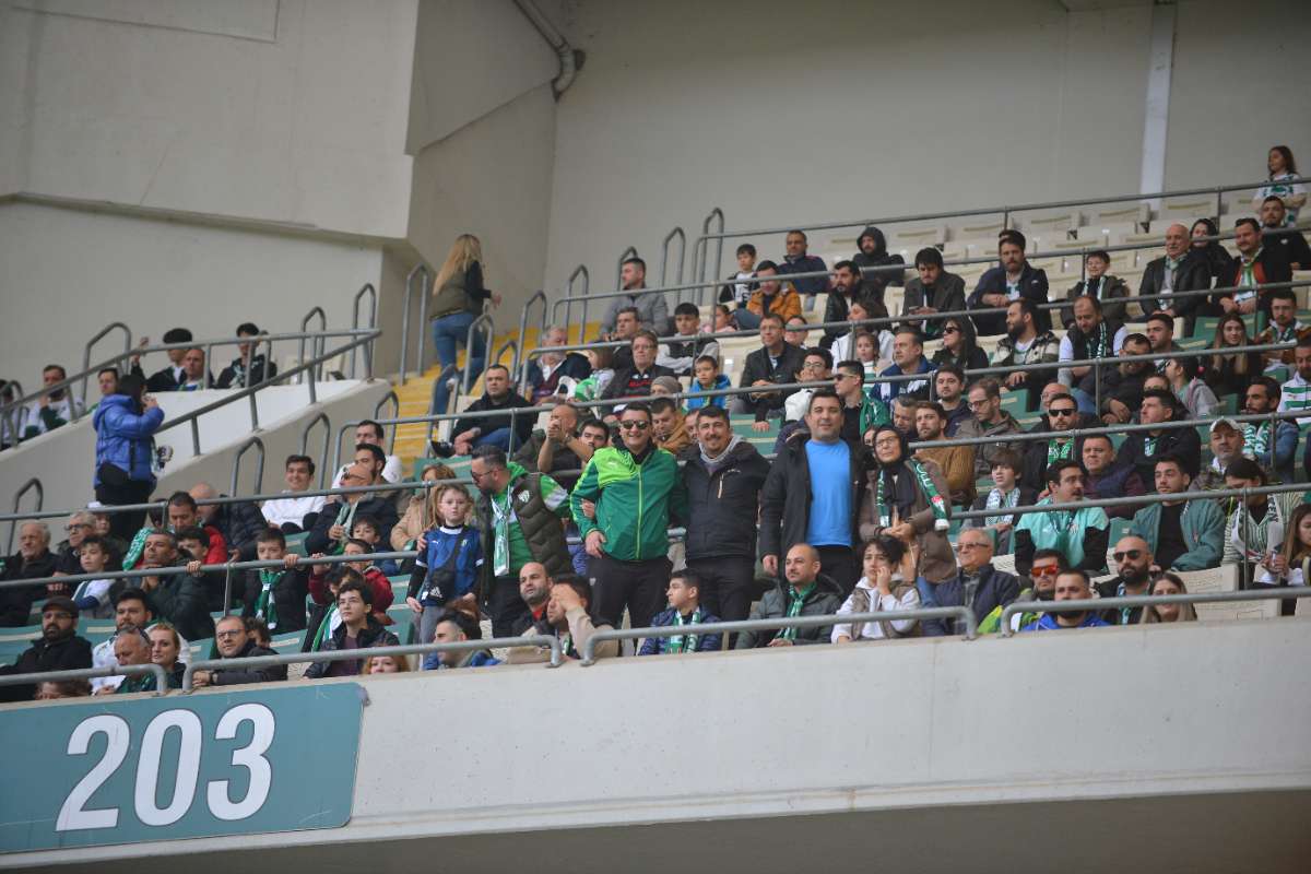 (FOTO GALERİ) Bursaspor-Silifke Belediyespor Taraftar Fotoğrafları -2
