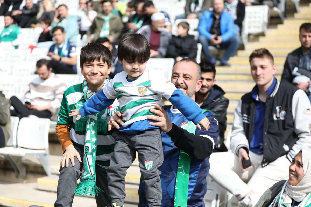 (FOTO GALERİ) Bursaspor-Silifke Belediyespor Taraftar Fotoğrafları -3