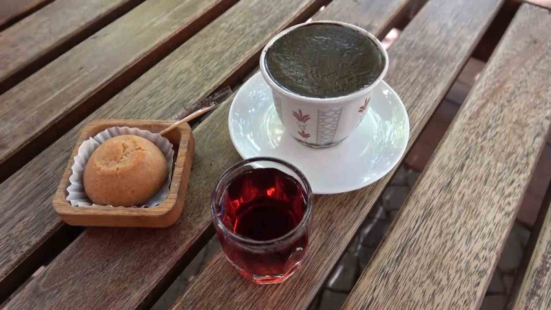 Ramazan ayında çay ve kahve tüketimine dikkat