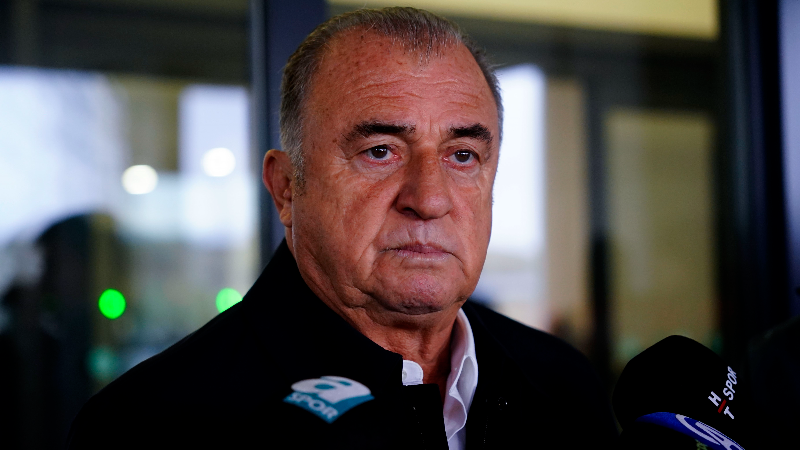 Fatih Terim, Suudi Arabistan'da ayın teknik direktörü seçildi