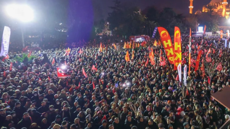 Ankara ve İzmir'de gösteriler 5 gün yasak!