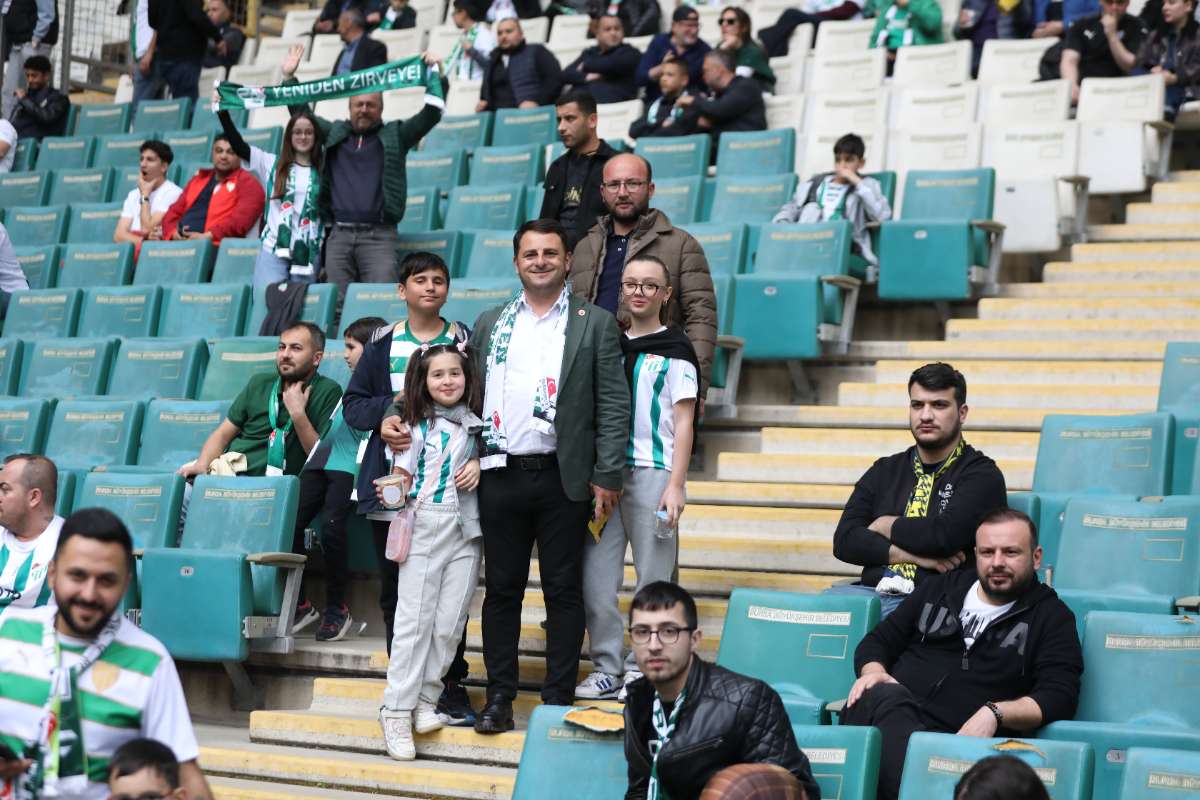 (FOTO GALERİ) BURSASPOR - 23 ELAZIĞ FK TARAFTAR FOTOĞRAFLARI