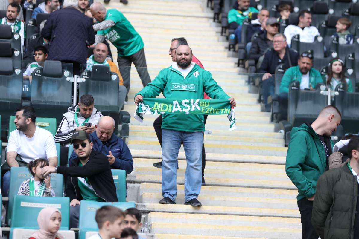 (FOTO GALERİ) BURSASPOR - 23 ELAZIĞ FK TARAFTAR FOTOĞRAFLARI