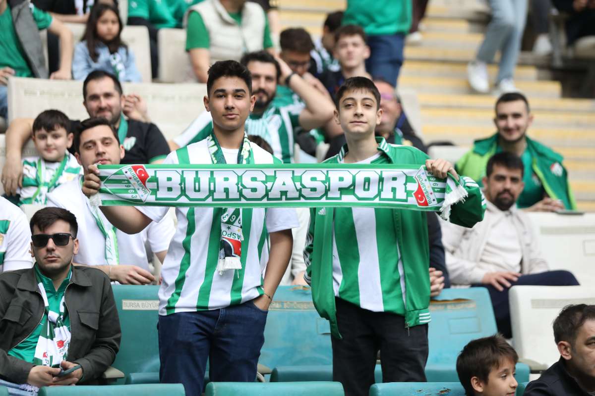 (FOTO GALERİ) BURSASPOR - 23 ELAZIĞ FK TARAFTAR FOTOĞRAFLARI