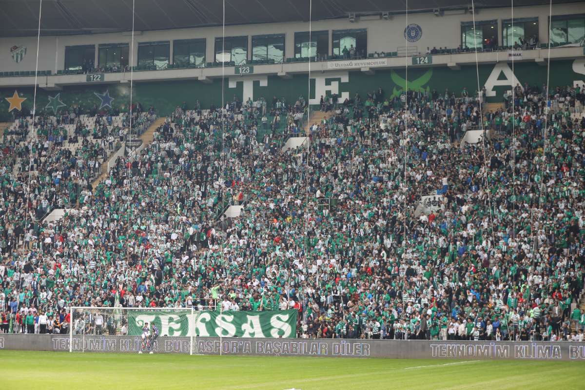 (FOTO GALERİ) BURSASPOR - 23 ELAZIĞ FK TARAFTAR FOTOĞRAFLARI