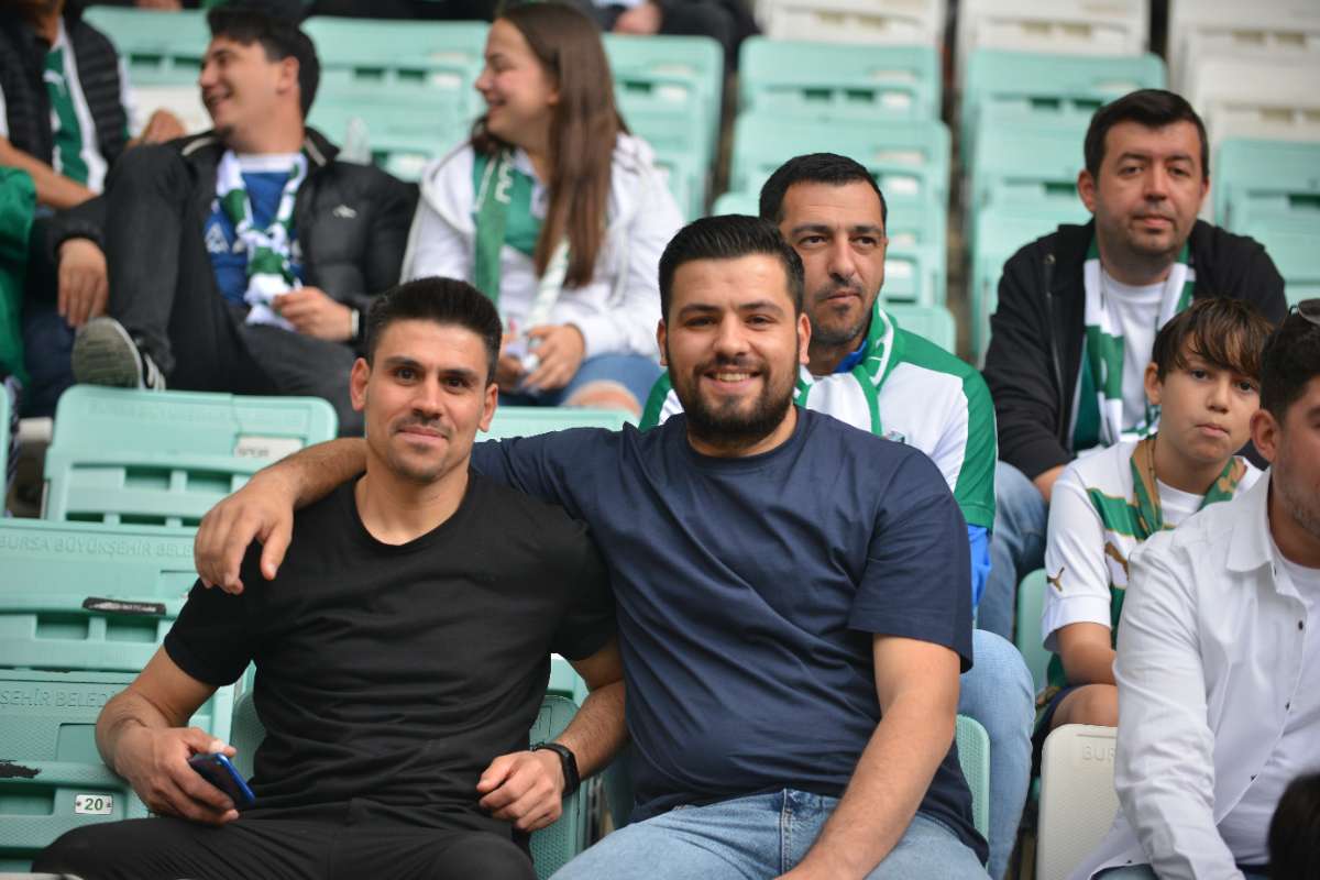 (FOTO GALERİ) BURSASPOR - 23 ELAZIĞ FK TARAFTAR FOTOĞRAFLARI