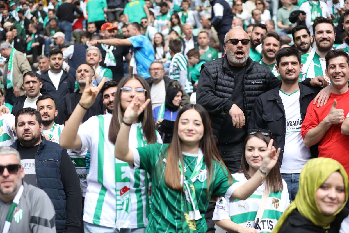 (FOTO GALERİ) BURSASPOR - 23 ELAZIĞ FK TARAFTAR FOTOĞRAFLARI - 2