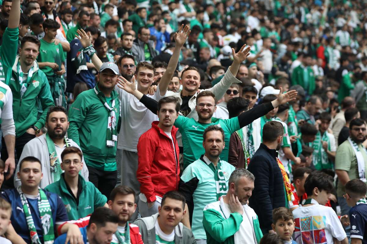 (FOTO GALERİ) BURSASPOR - 23 ELAZIĞ FK TARAFTAR FOTOĞRAFLARI - 2