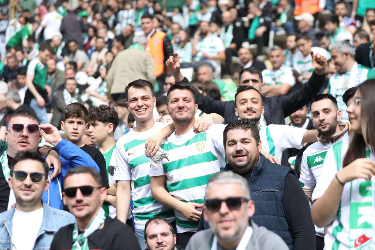 (FOTO GALERİ) BURSASPOR - 23 ELAZIĞ FK TARAFTAR FOTOĞRAFLARI - 2