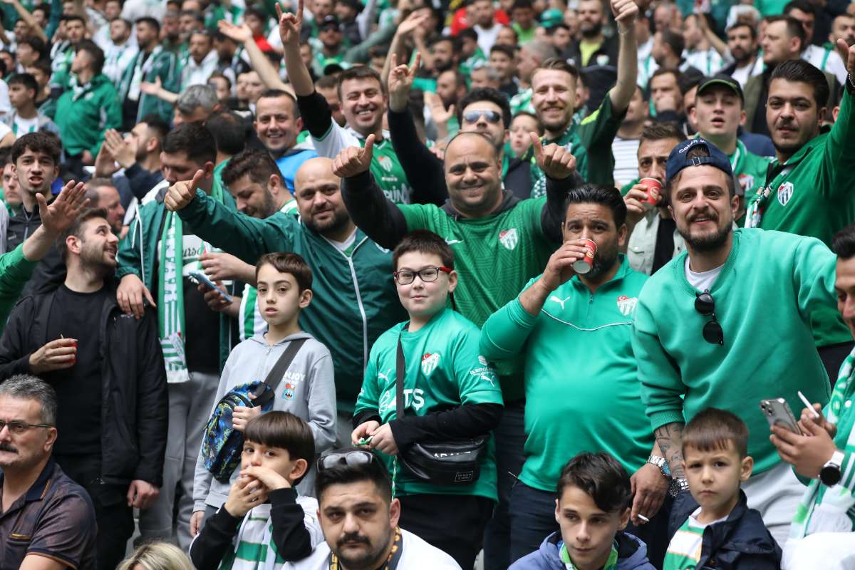 (FOTO GALERİ) BURSASPOR - 23 ELAZIĞ FK TARAFTAR FOTOĞRAFLARI - 2