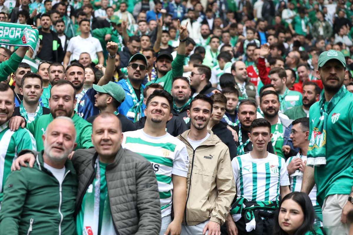 (FOTO GALERİ) BURSASPOR - 23 ELAZIĞ FK TARAFTAR FOTOĞRAFLARI - 2
