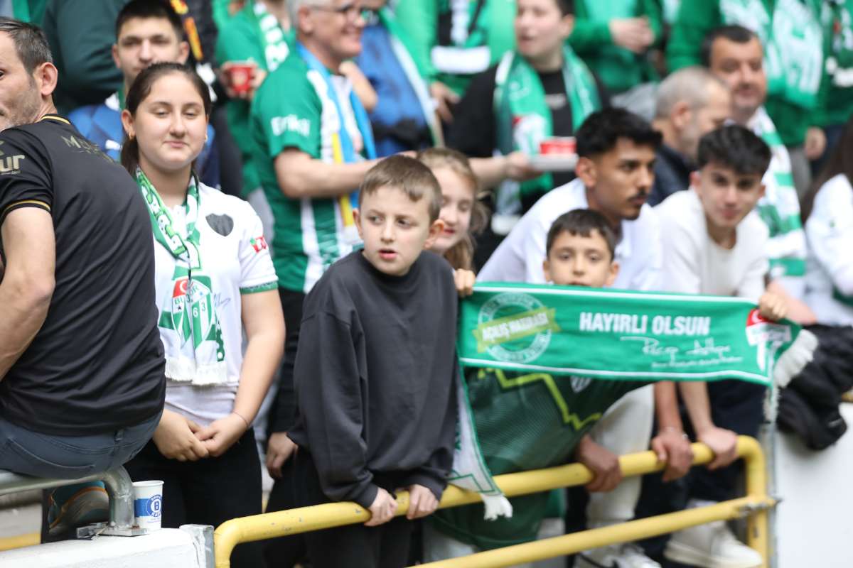 (FOTO GALERİ) BURSASPOR - 23 ELAZIĞ FK TARAFTAR FOTOĞRAFLARI - 2