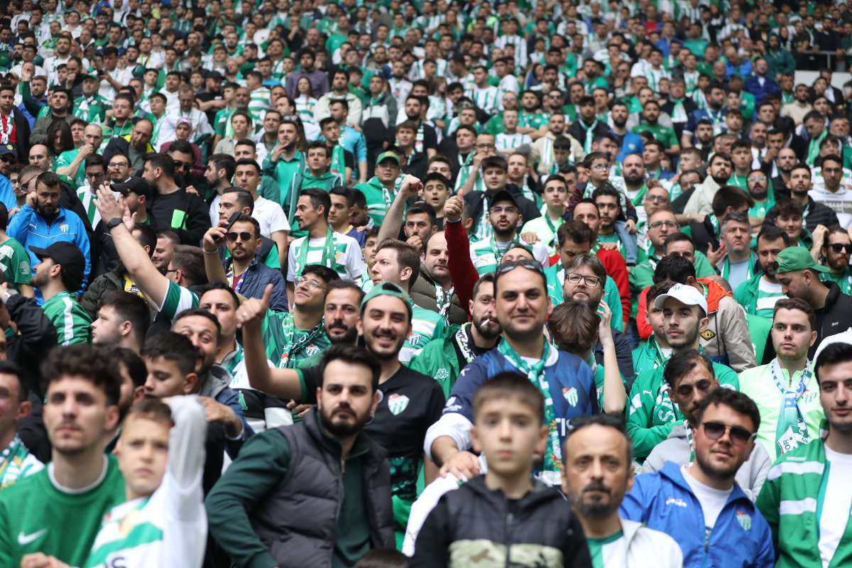 (FOTO GALERİ) BURSASPOR - 23 ELAZIĞ FK TARAFTAR FOTOĞRAFLARI - 2