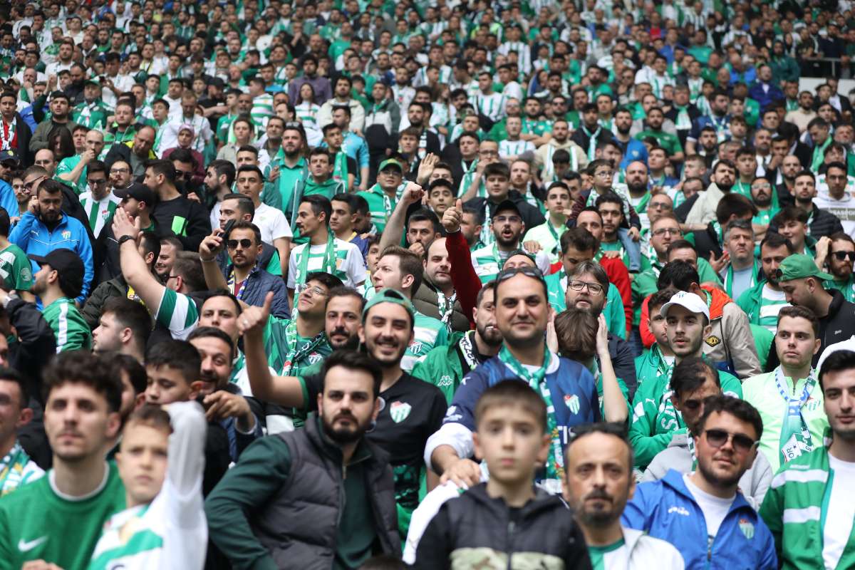 (FOTO GALERİ) BURSASPOR - 23 ELAZIĞ FK TARAFTAR FOTOĞRAFLARI - 2