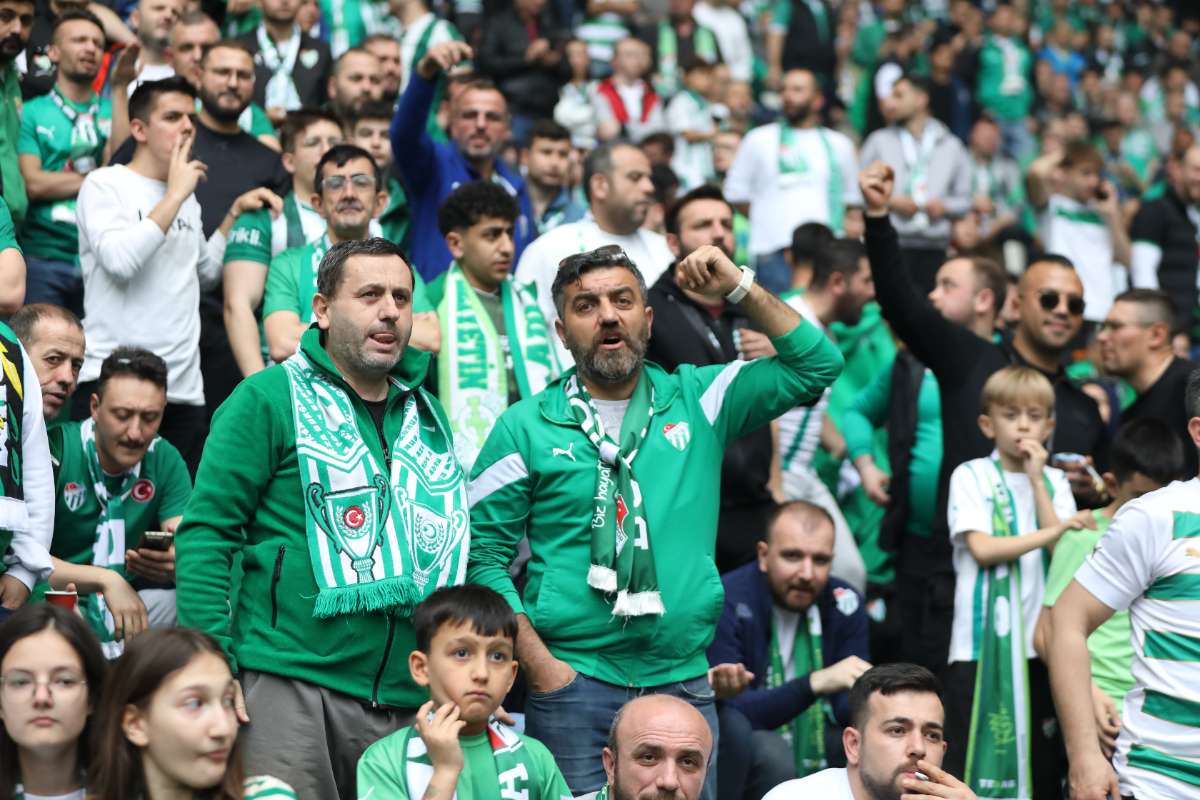 (FOTO GALERİ) BURSASPOR - 23 ELAZIĞ FK TARAFTAR FOTOĞRAFLARI - 2