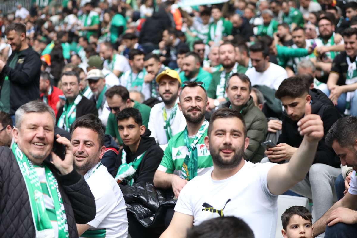 (FOTO GALERİ) BURSASPOR - 23 ELAZIĞ FK TARAFTAR FOTOĞRAFLARI - 2