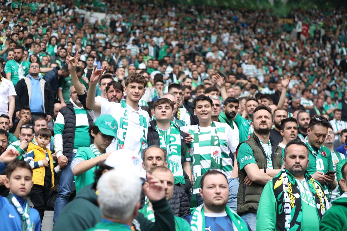 (FOTO GALERİ) BURSASPOR - 23 ELAZIĞ FK TARAFTAR FOTOĞRAFLARI - 2
