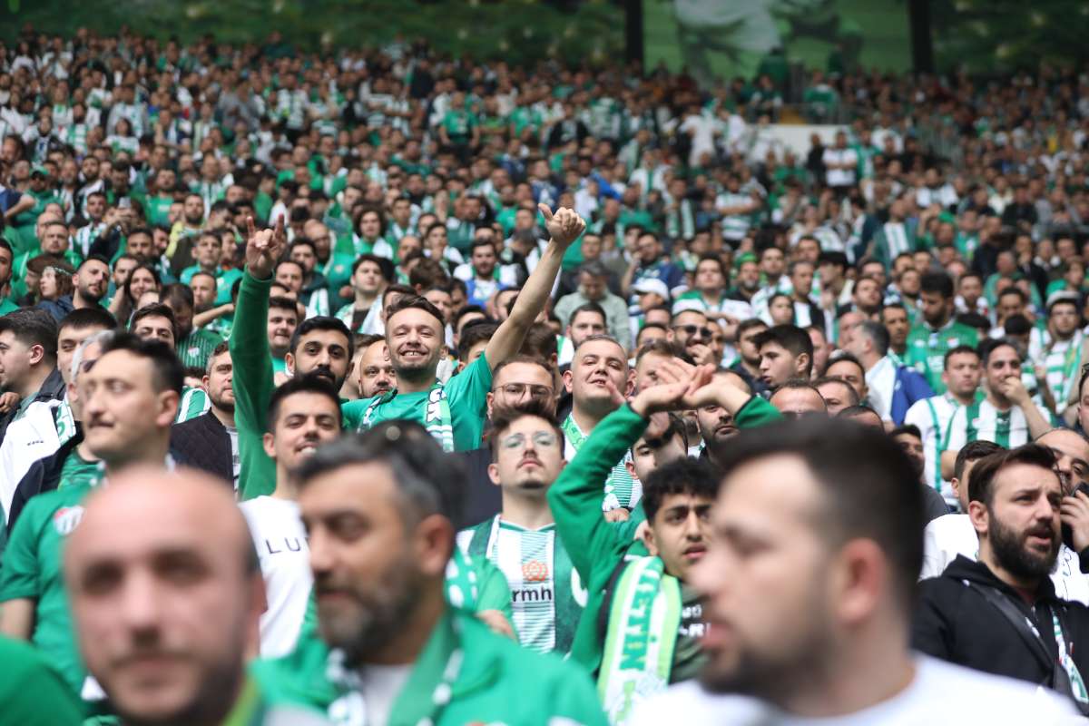 (FOTO GALERİ) BURSASPOR - 23 ELAZIĞ FK TARAFTAR FOTOĞRAFLARI - 2