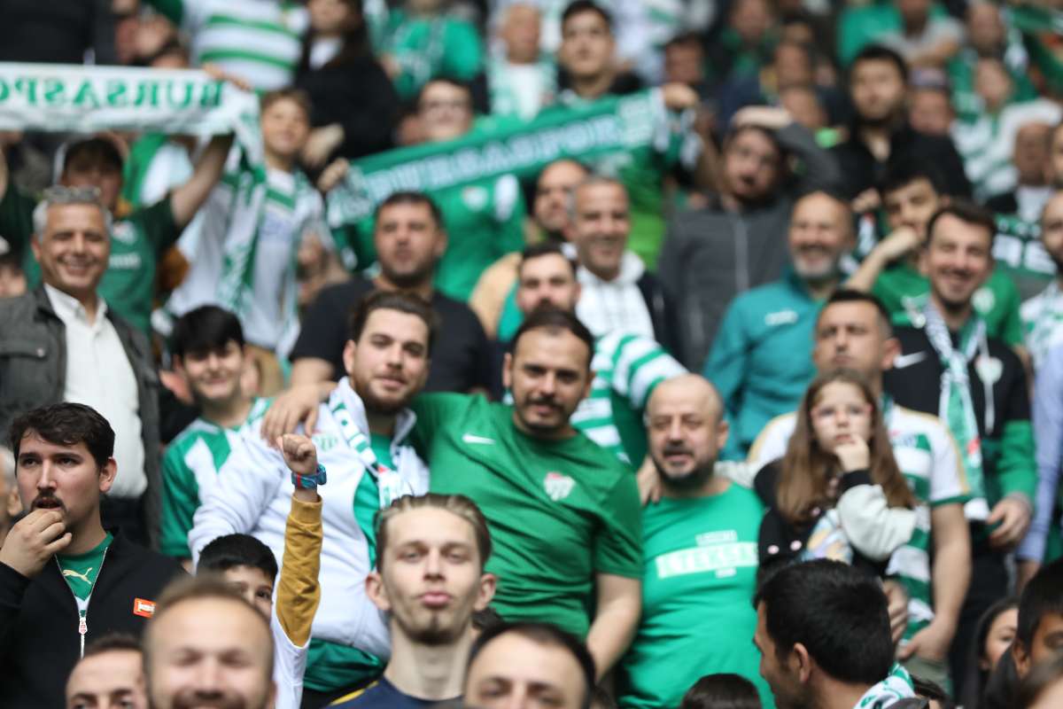 (FOTO GALERİ) BURSASPOR - 23 ELAZIĞ FK TARAFTAR FOTOĞRAFLARI - 2