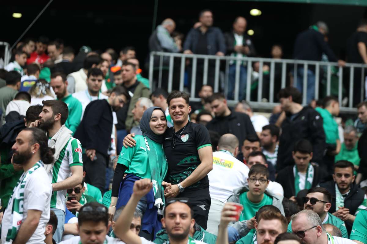 (FOTO GALERİ) BURSASPOR - 23 ELAZIĞ FK TARAFTAR FOTOĞRAFLARI - 2