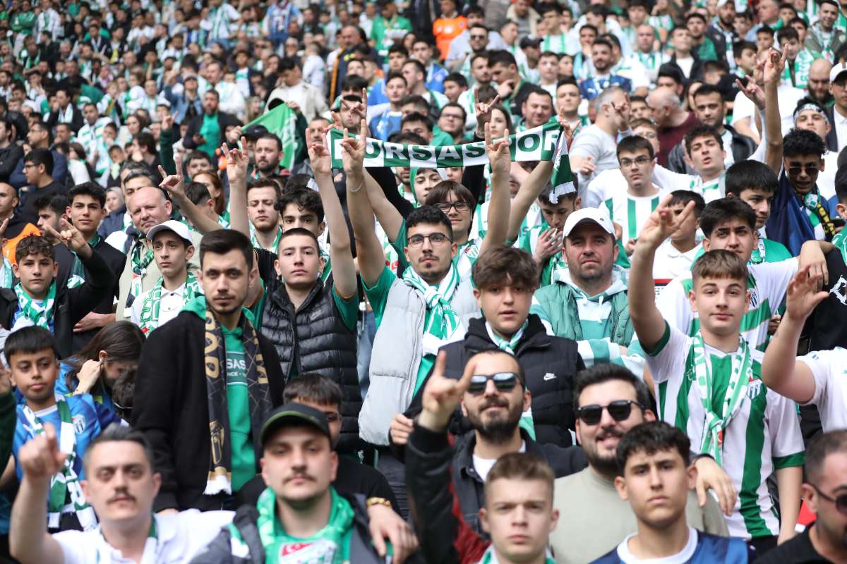 (FOTO GALERİ) BURSASPOR - 23 ELAZIĞ FK TARAFTAR FOTOĞRAFLARI - 2