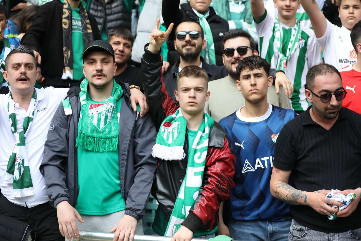 (FOTO GALERİ) BURSASPOR - 23 ELAZIĞ FK TARAFTAR FOTOĞRAFLARI - 2