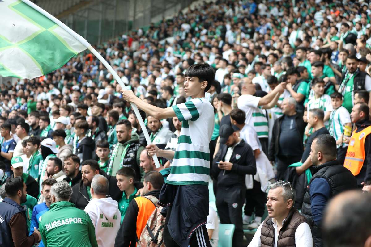 (FOTO GALERİ) BURSASPOR - 23 ELAZIĞ FK TARAFTAR FOTOĞRAFLARI - 2