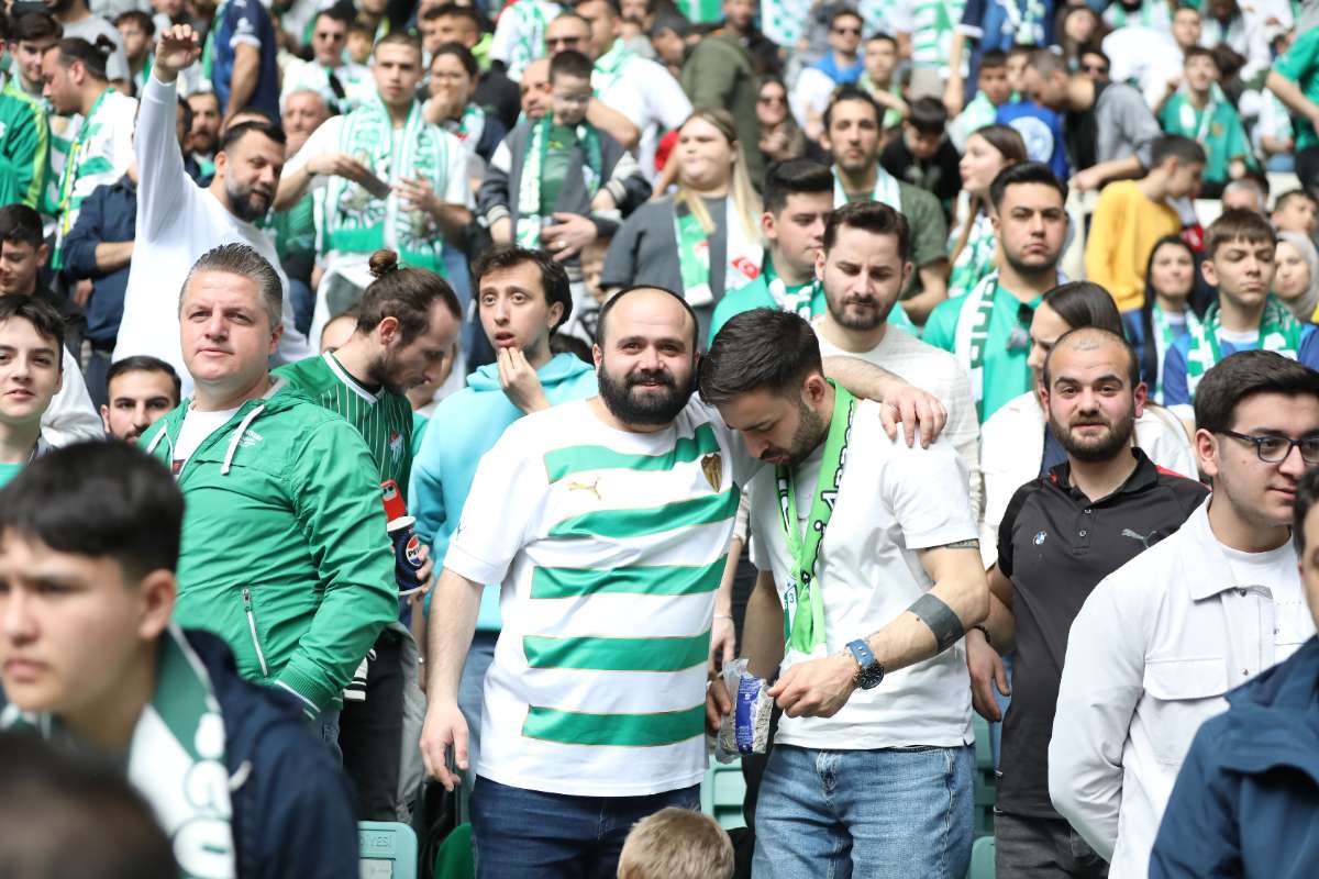 (FOTO GALERİ) BURSASPOR - 23 ELAZIĞ FK TARAFTAR FOTOĞRAFLARI - 2