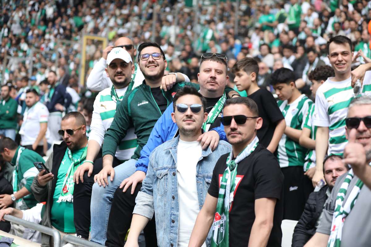 (FOTO GALERİ) BURSASPOR - 23 ELAZIĞ FK TARAFTAR FOTOĞRAFLARI - 2