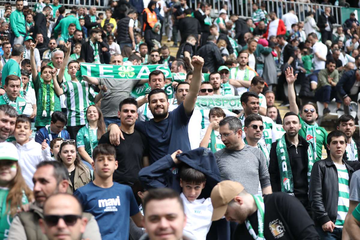 (FOTO GALERİ) BURSASPOR - 23 ELAZIĞ FK TARAFTAR FOTOĞRAFLARI - 2