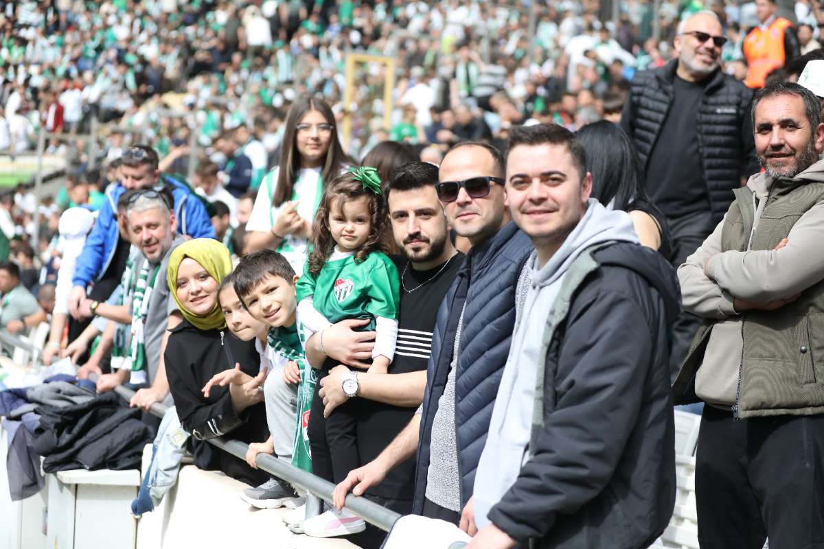 (FOTO GALERİ) BURSASPOR - 23 ELAZIĞ FK TARAFTAR FOTOĞRAFLARI - 2