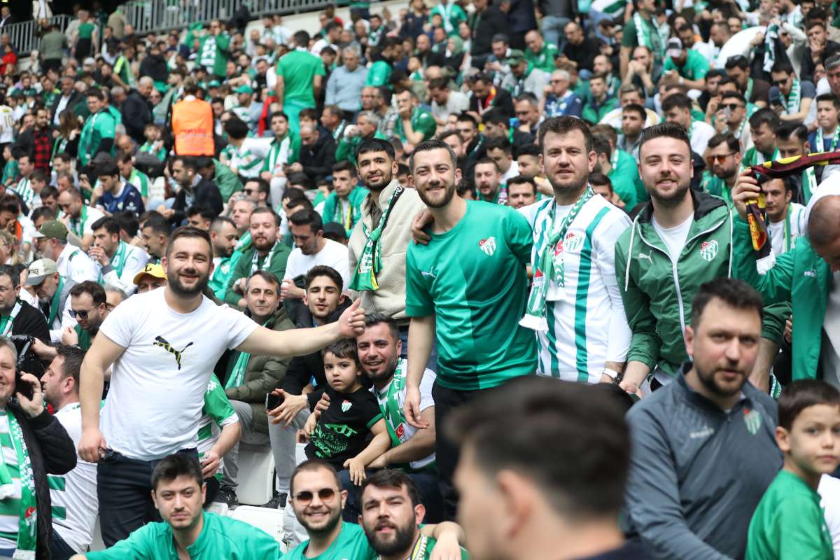 (FOTO GALERİ) BURSASPOR - 23 ELAZIĞ FK TARAFTAR FOTOĞRAFLARI - 2
