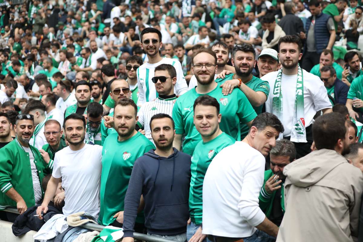 (FOTO GALERİ) BURSASPOR - 23 ELAZIĞ FK TARAFTAR FOTOĞRAFLARI - 2