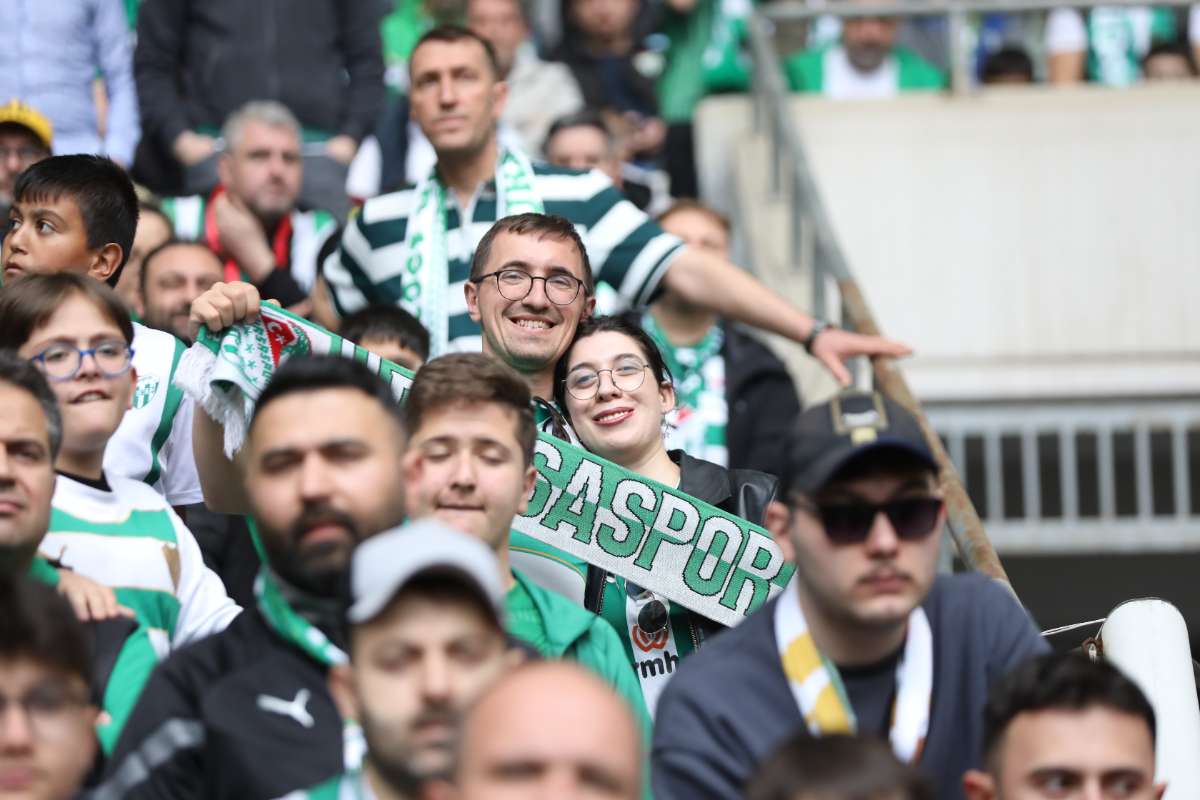 (FOTO GALERİ) BURSASPOR - 23 ELAZIĞ FK TARAFTAR FOTOĞRAFLARI - 2