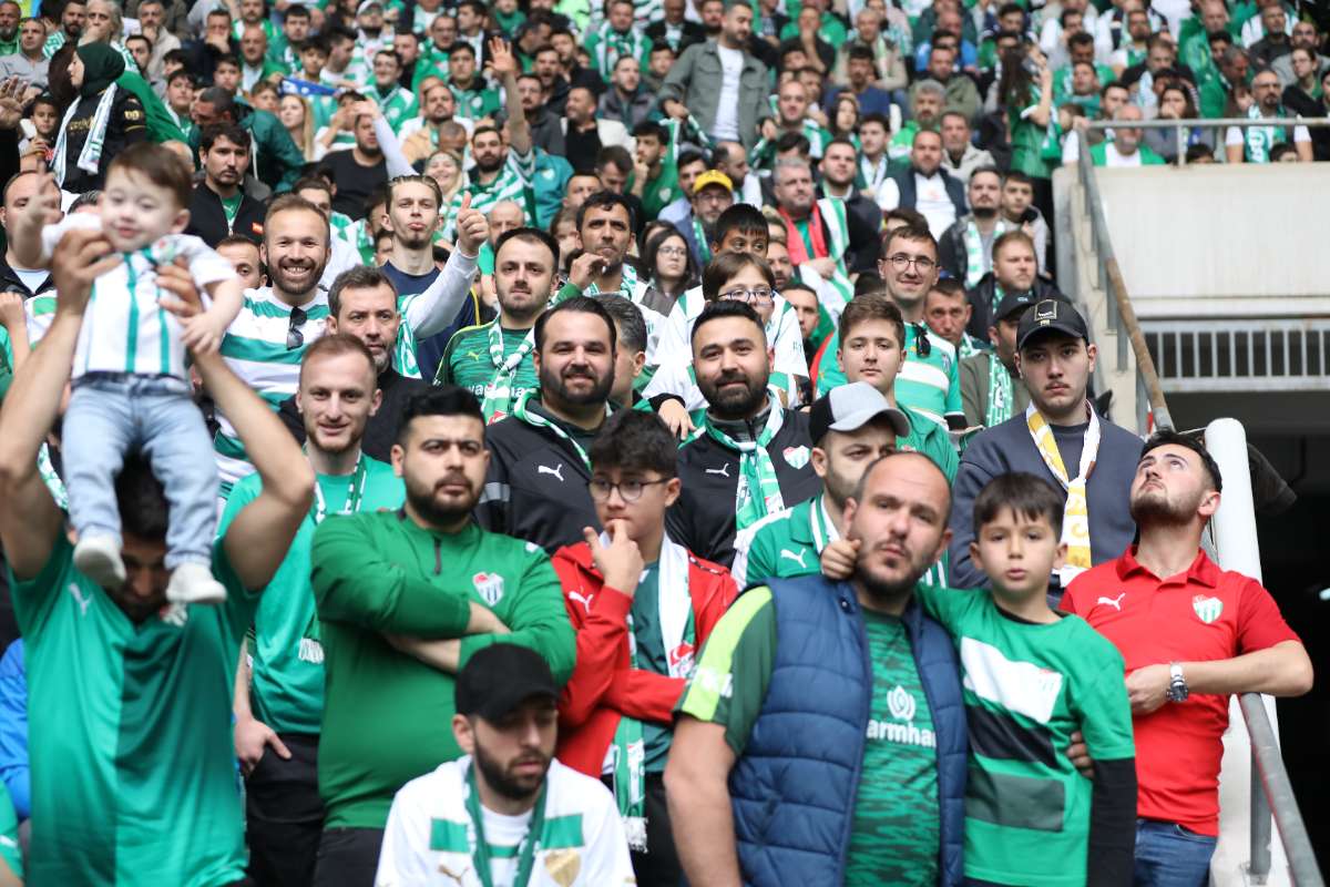 (FOTO GALERİ) BURSASPOR - 23 ELAZIĞ FK TARAFTAR FOTOĞRAFLARI - 2
