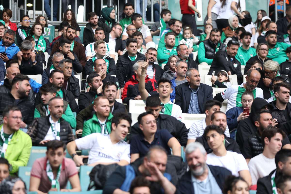(FOTO GALERİ) BURSASPOR - 23 ELAZIĞ FK TARAFTAR FOTOĞRAFLARI - 2