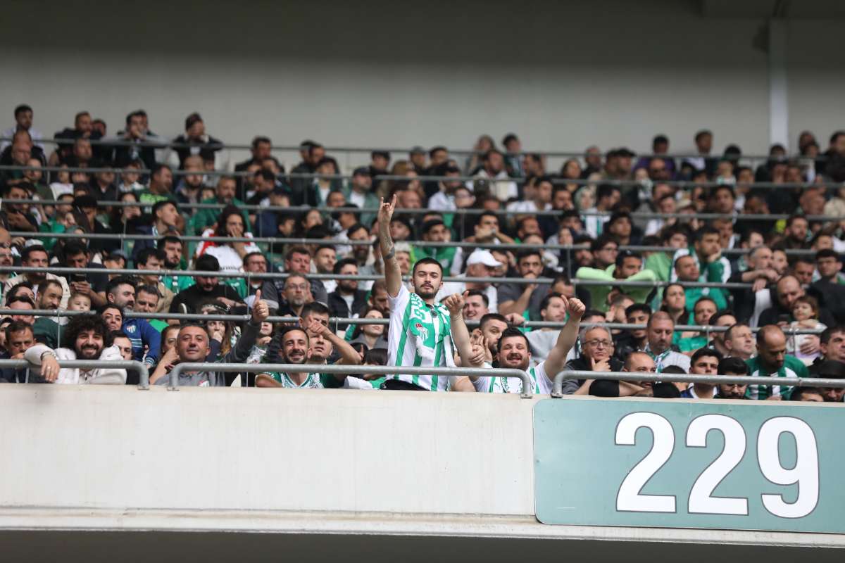 (FOTO GALERİ) BURSASPOR - 23 ELAZIĞ FK TARAFTAR FOTOĞRAFLARI - 2