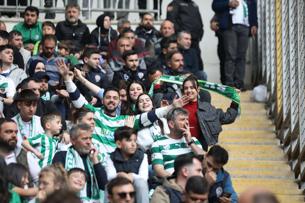 (FOTO GALERİ) BURSASPOR - 23 ELAZIĞ FK TARAFTAR FOTOĞRAFLARI - 2
