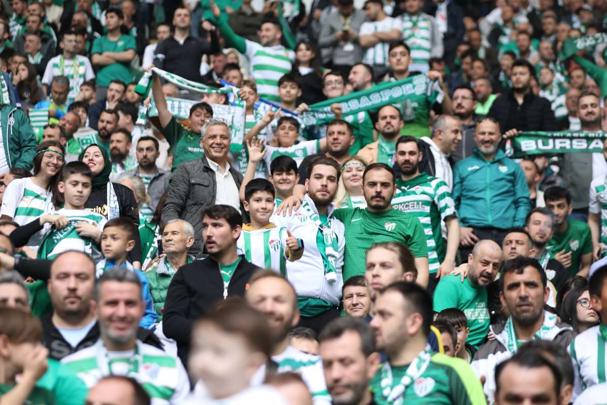 (FOTO GALERİ) BURSASPOR - 23 ELAZIĞ FK TARAFTAR FOTOĞRAFLARI - 2