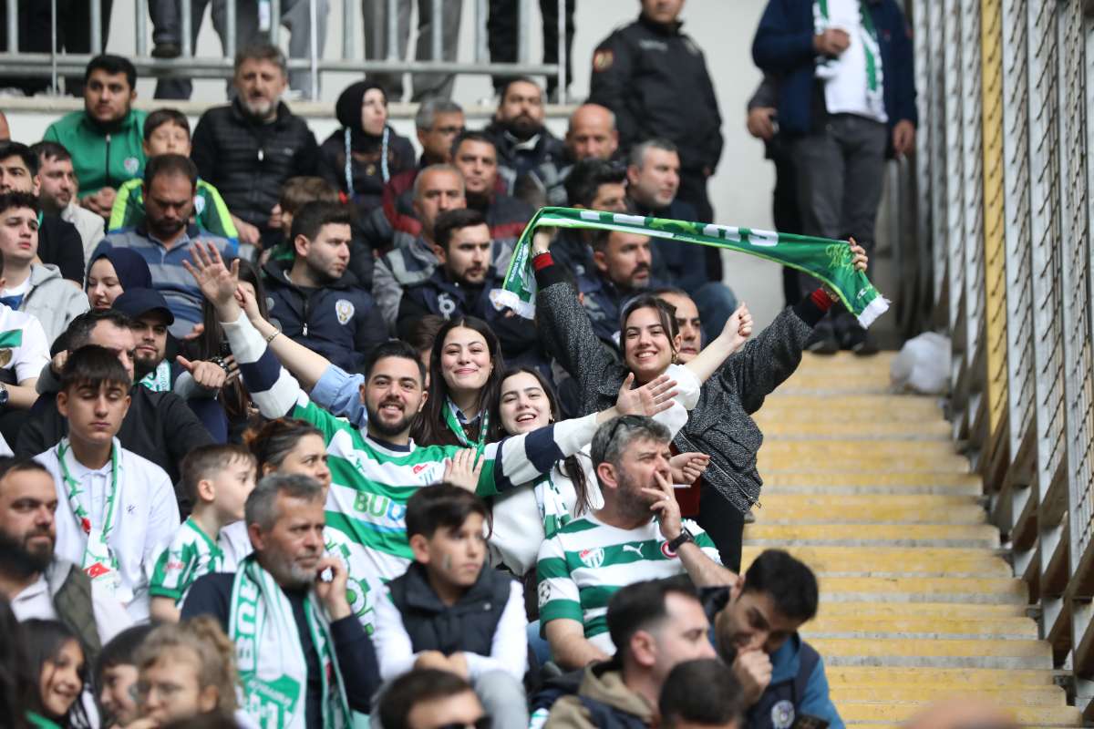 (FOTO GALERİ) BURSASPOR - 23 ELAZIĞ FK TARAFTAR FOTOĞRAFLARI - 2